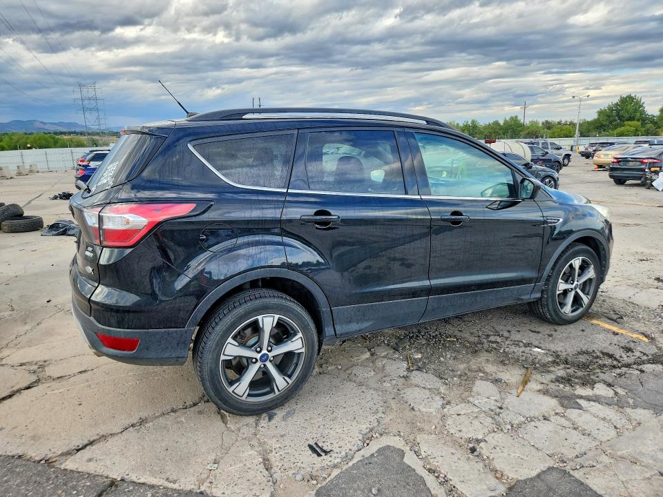 Продажа на аукционе авто 2017 Ford Escape, vin: 1FMCU9G99HUD80661, номер лота: 67088646