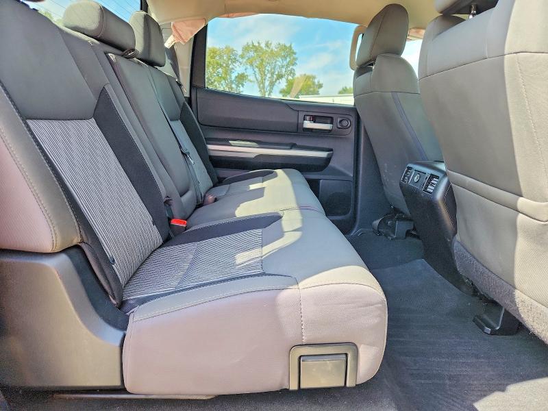 Продажа на аукционе авто 2015 Toyota Tundra, vin: 5TFEM5F12FX088685, номер лота: 64513866