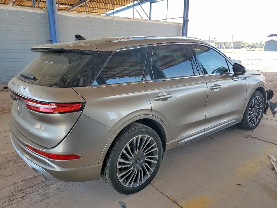 2020 Lincoln Corsair მანქანა იყიდება აუქციონზე, vin: 5LMCJ2DH9LUL09610, აუქციონის ნომერი: 64331776