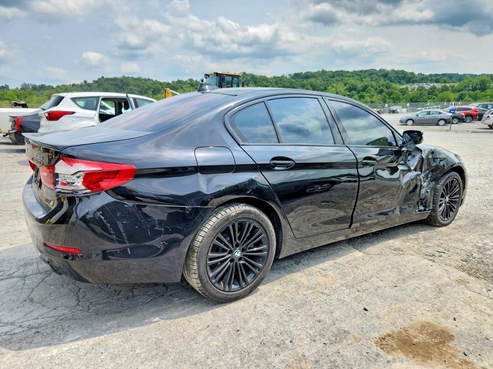 64927616 :رقم المزاد ، WBAJA7C58KWW26135 vin ، 2019 Bmw 530 مزاد بيع