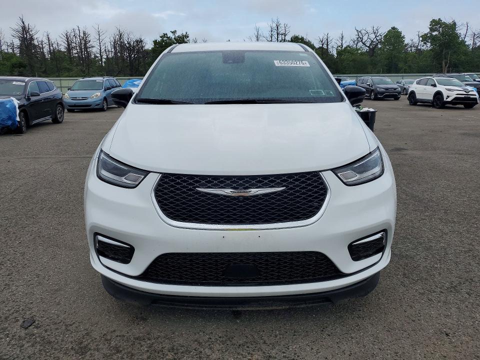 Продажа на аукционе авто 2025 Chrysler Pacifica, vin: 2C4RC1BG1SR562352, номер лота: 63350276