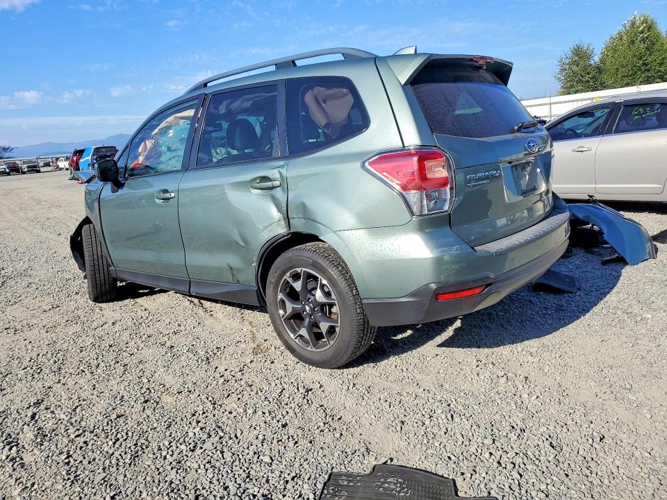 65930166 :رقم المزاد ، JF2SJAGC0HH479174 vin ، 2017 Subaru Forester مزاد بيع