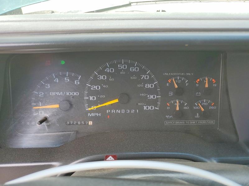 Продажа на аукционе авто 1997 Chevrolet Suburban, vin: 3GNFK16R8VG117402, номер лота: 63801686