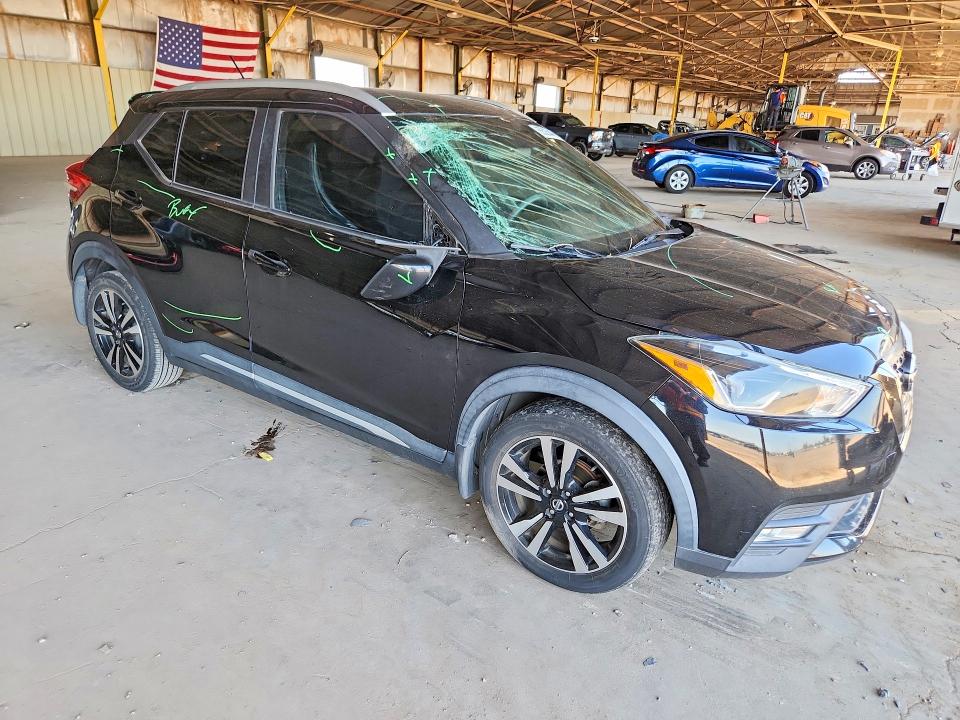 65525446 :رقم المزاد ، 3N1CP5DV2LL484694 vin ، 2020 Nissan Kicks مزاد بيع