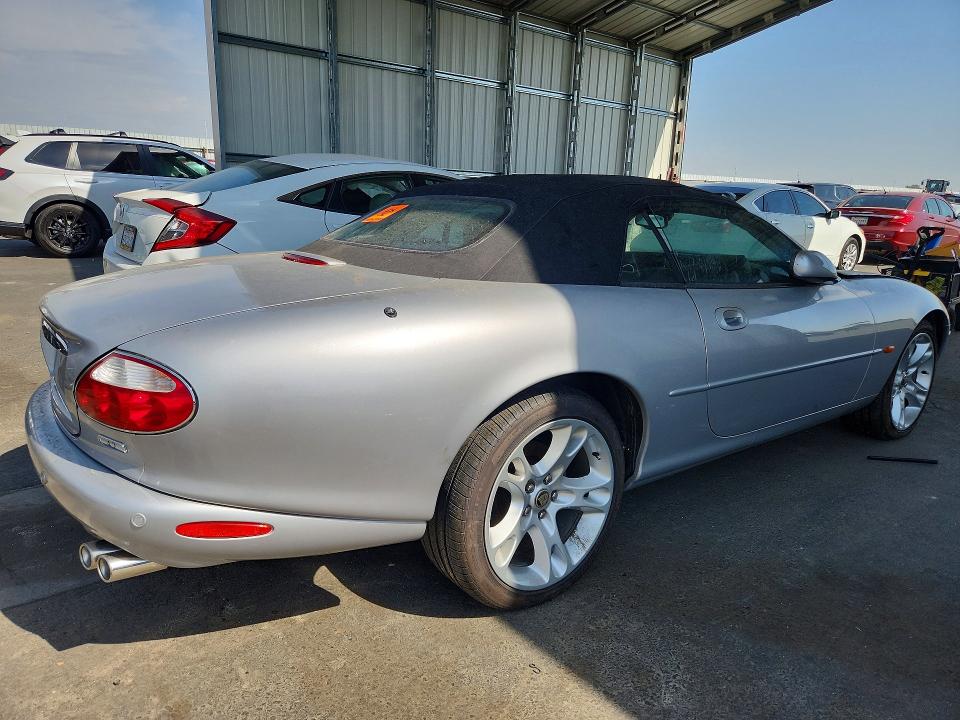 2003 Jaguar Xk8 მანქანა იყიდება აუქციონზე, vin: SAJDA42C332A36579, აუქციონის ნომერი: 64715866