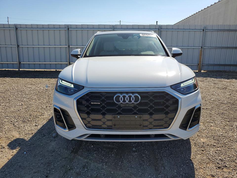64763586 :رقم المزاد ، WA1EAAFY1R2052058 vin ، 2024 Audi Q5 مزاد بيع