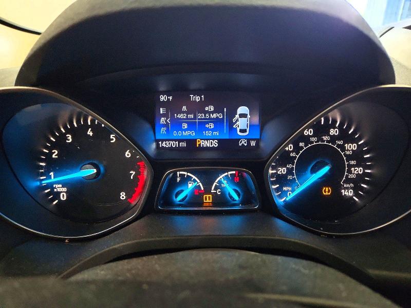 Продажа на аукционе авто 2017 Ford Escape, vin: 1FMCU9GD7HUE61419, номер лота: 64184136