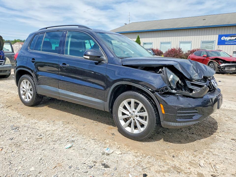 65720296 :رقم المزاد ، WVGAV7AX0FW513597 vin ، 2015 Volkswagen Tiguan مزاد بيع