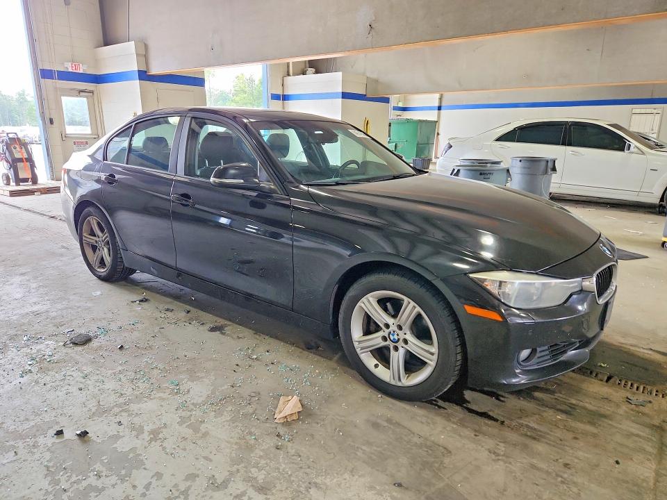 64574366 :رقم المزاد ، WBA3B5G50FNS17708 vin ، 2015 Bmw 328 مزاد بيع