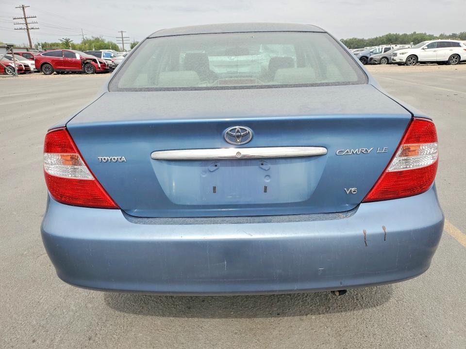 2004 Toyota Camry მანქანა იყიდება აუქციონზე, vin: 4T1BF32K74U571504, აუქციონის ნომერი: 66943926