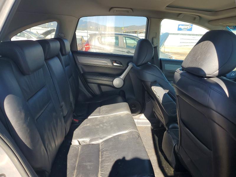 64741016 :رقم المزاد ، JHLRE48737C061372 vin ، 2007 Honda Cr-v مزاد بيع