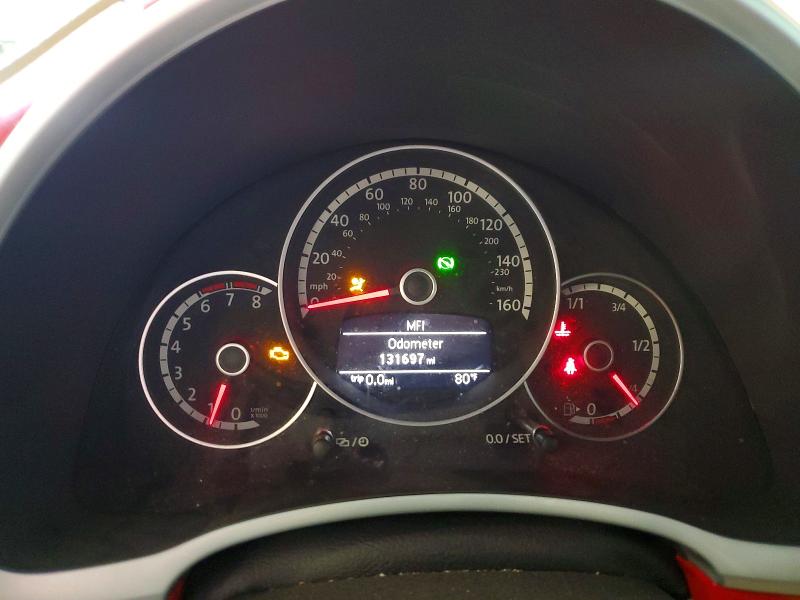 2014 Volkswagen Beetle მანქანა იყიდება აუქციონზე, vin: 3VW5X7AT5EM802418, აუქციონის ნომერი: 62138916
