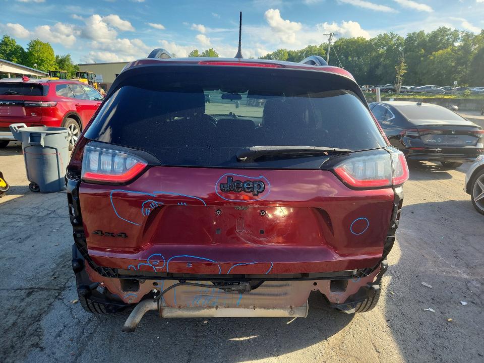 Продаж на аукціоні авто 2019 Jeep Cherokee, vin: 1C4PJMLB7KD320184, номер лоту: 66583836