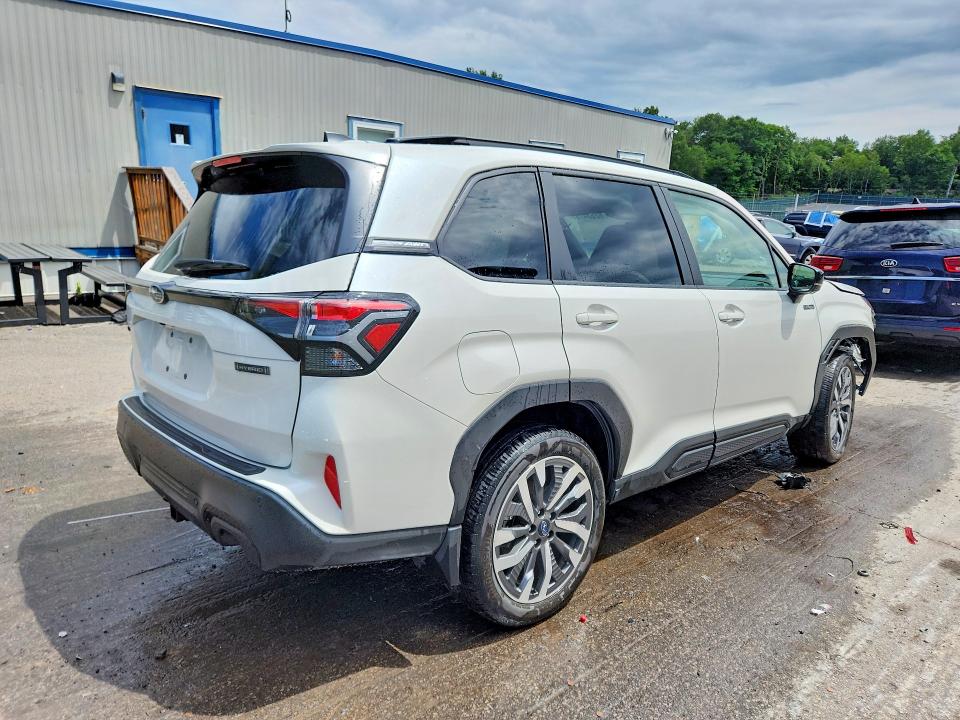 Продаж на аукціоні авто 2025 Subaru Forester, vin: JF2SLSTD3SH439354, номер лоту: 62534796