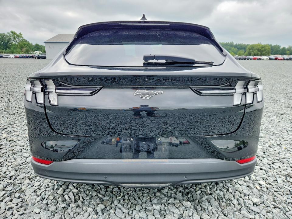 64632556 :رقم المزاد ، 3FMTK1SS2MMA59013 vin ، 2021 Ford Mustang Mach-e مزاد بيع