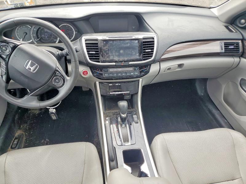 Auction sale of the 2017 Honda Accord, vin: 1HGCR2F86HA231293, lot number: 64245436