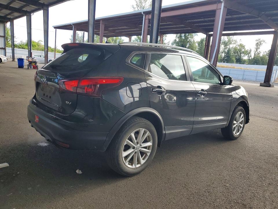 Продаж на аукціоні авто 2017 Nissan Rogue Sport, vin: JN1BJ1CP2HW025918, номер лоту: 64493326
