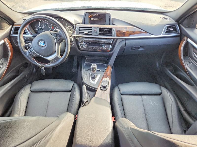 2016 Bmw 328 მანქანა იყიდება აუქციონზე, vin: WBA8E3C51GK503559, აუქციონის ნომერი: 64834836