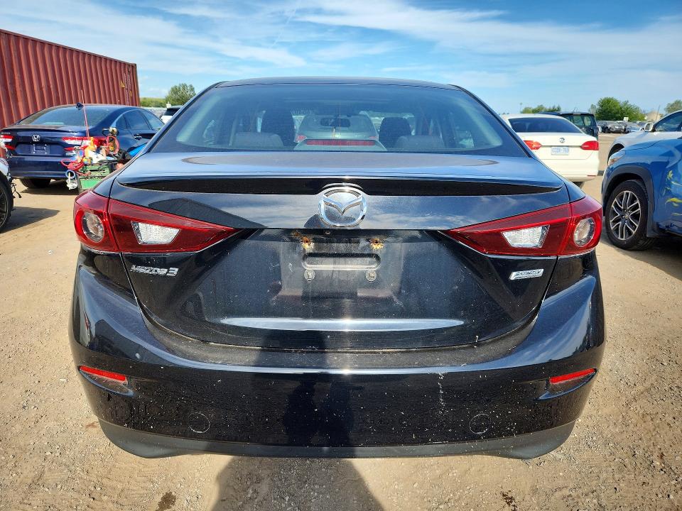 65497816 :رقم المزاد ، 3MZBM1V78FM231238 vin ، 2015 Mazda 3 مزاد بيع