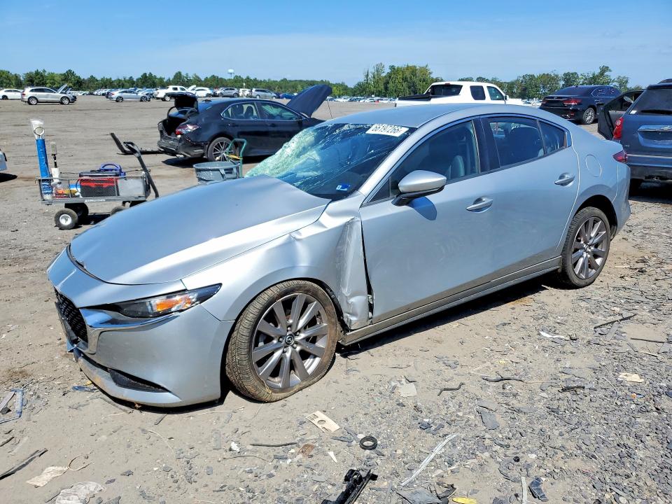 66197266 :رقم المزاد ، JM1BPBAM6K1118634 vin ، 2019 Mazda 3 مزاد بيع