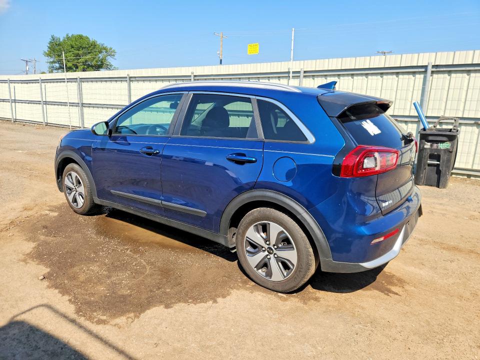 67150196 :رقم المزاد ، KNDCB3LC2J5210621 vin ، 2018 Kia Niro مزاد بيع