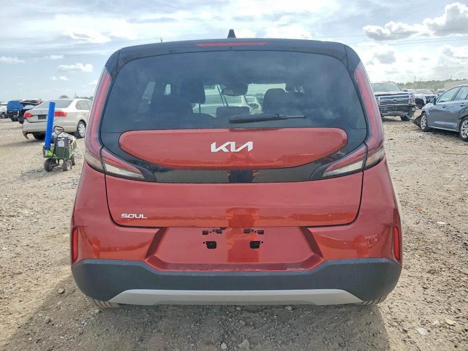 65304276 :رقم المزاد ، KNDJ23AU2R7917351 vin ، 2024 Kia Soul مزاد بيع