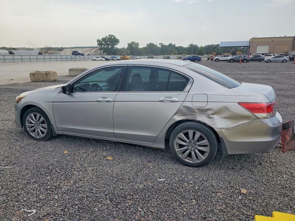 2012 Honda Accord მანქანა იყიდება აუქციონზე, vin: 1HGCP3F87CA000908, აუქციონის ნომერი: 64670216
