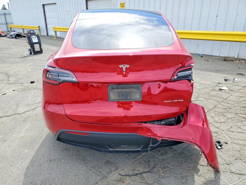 Продаж на аукціоні авто 2021 Tesla Model Y, vin: 5YJYGDEEXMF206704, номер лоту: 65613336