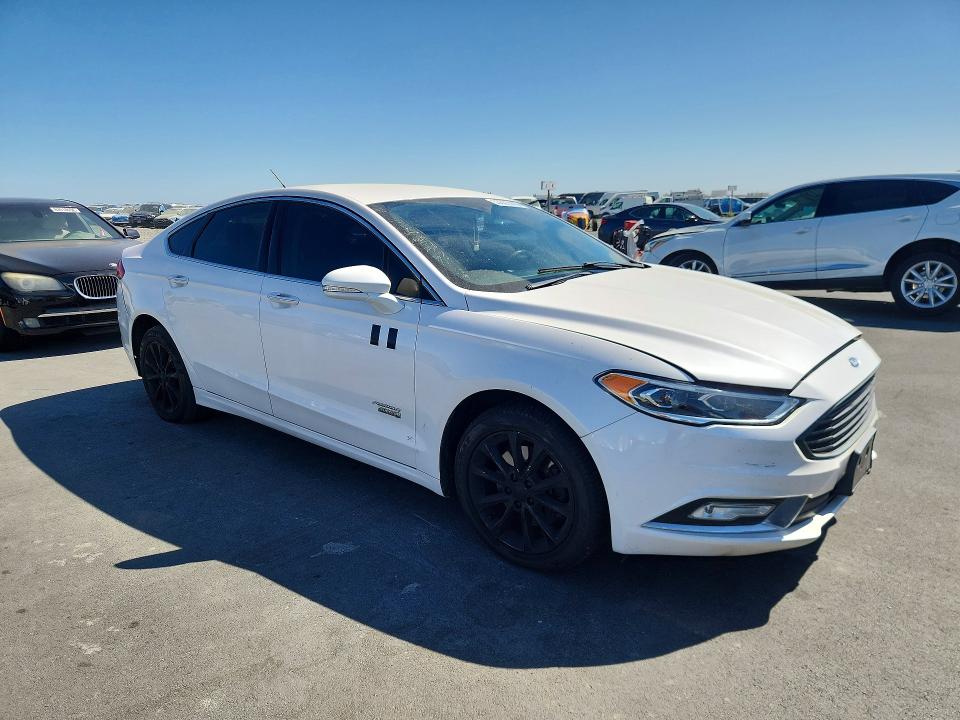 Продаж на аукціоні авто 2017 Ford Fusion, vin: 3FA6P0PU2HR379843, номер лоту: 63507416