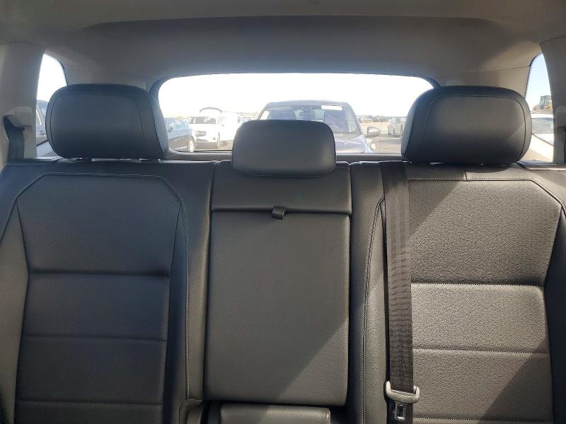66931586 :رقم المزاد ، 3VV3B7AX3JM087324 vin ، 2018 Volkswagen Tiguan مزاد بيع