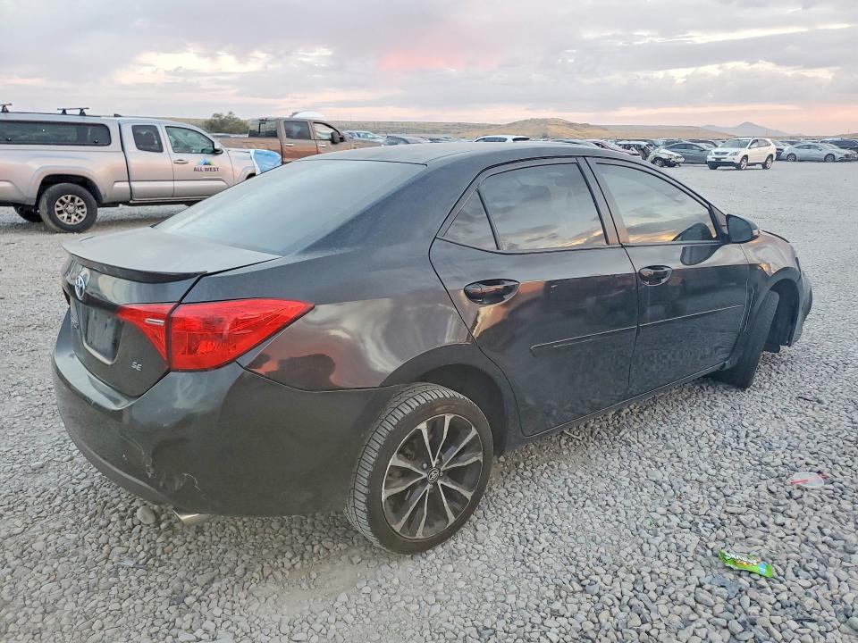 Продажа на аукционе авто 2017 Toyota Corolla, vin: 2T1BURHE8HC960542, номер лота: 66582586
