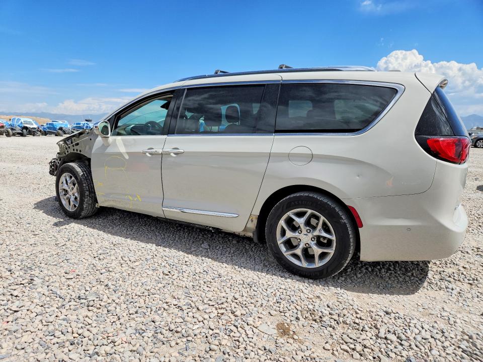 66819716 :رقم المزاد ، 2C4RC1GG5HR592598 vin ، 2017 Chrysler Pacifica مزاد بيع