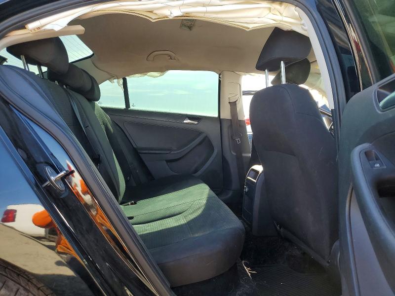 Продажа на аукционе авто 2015 Volkswagen Jetta, vin: 3VW2K7AJ2FM330678, номер лота: 64393236