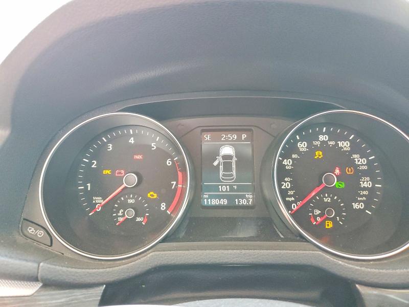 64835766 :رقم المزاد ، 1VWBT7A33GC045277 vin ، 2016 Volkswagen Passat مزاد بيع