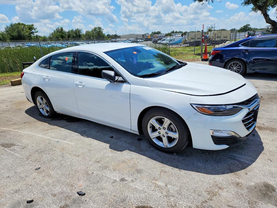 Продажа на аукционе авто 2020 Chevrolet Malibu, vin: 1G1ZC5ST2LF084173, номер лота: 66294566