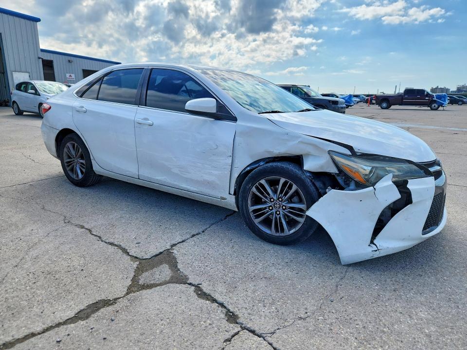2016 Toyota Camry მანქანა იყიდება აუქციონზე, vin: 4T1BF1FK6GU250119, აუქციონის ნომერი: 63001516