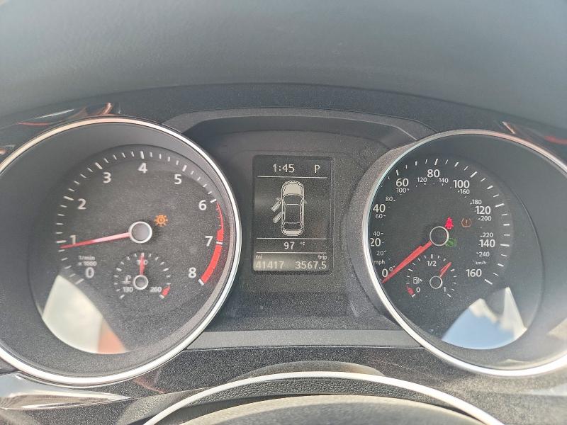64802896 :رقم المزاد ، 3VWD17AJ1JM228762 vin ، 2018 Volkswagen Jetta مزاد بيع