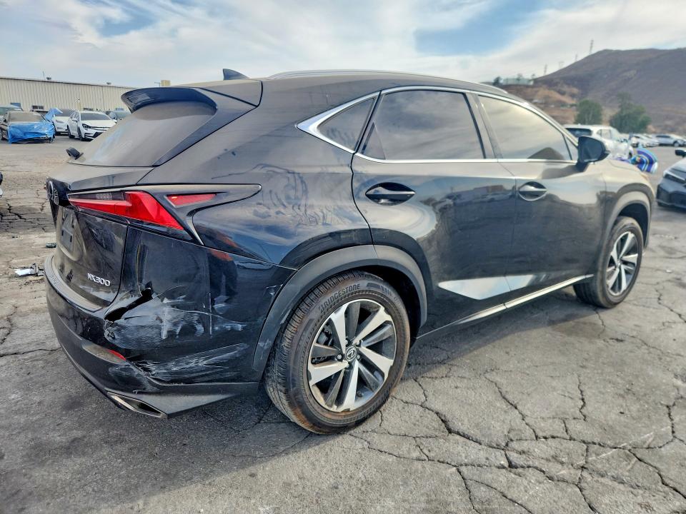 Продажа на аукционе авто 2021 Lexus Nx 300, vin: JTJGARBZ1M2181628, номер лота: 65471246
