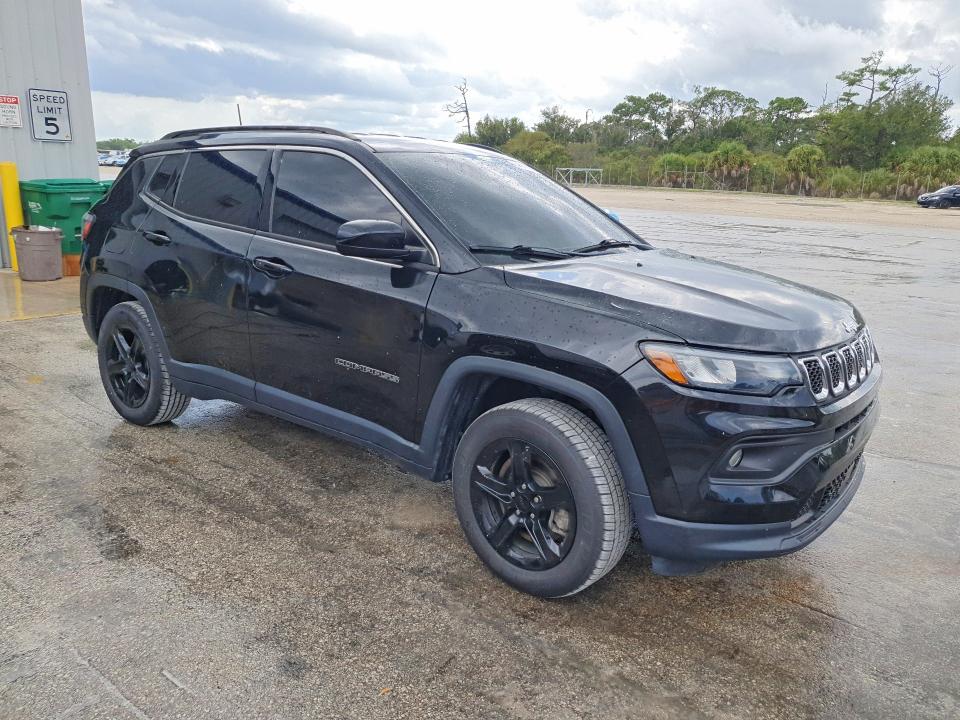 64919326 :رقم المزاد ، 3C4NJDBN5PT537074 vin ، 2023 Jeep Compass مزاد بيع