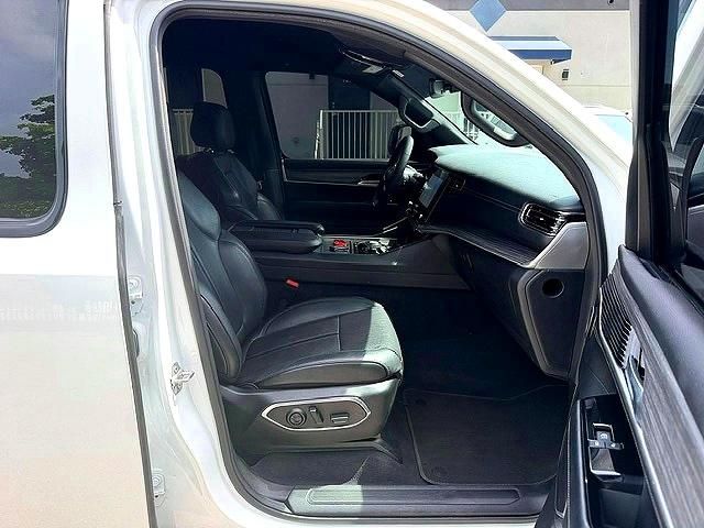 Продаж на аукціоні авто 2023 Jeep Wagoneer, vin: 1C4SJRDPXPS530721, номер лоту: 66949186