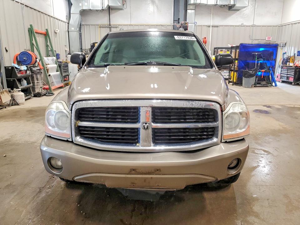 63717836 :رقم المزاد ، 1D8HB58236F132659 vin ، 2006 Dodge Durango مزاد بيع