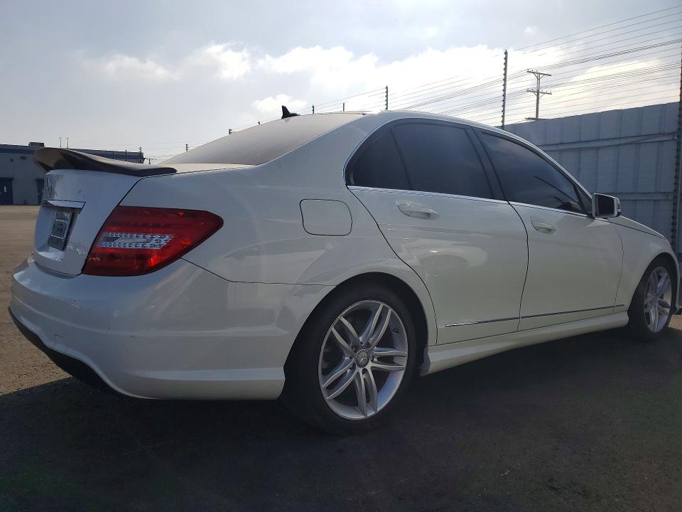Aukcja sprzedaży 2012 Mercedes-benz C, vin: WDDGF4HB2CR232342, numer aukcji: 64085446