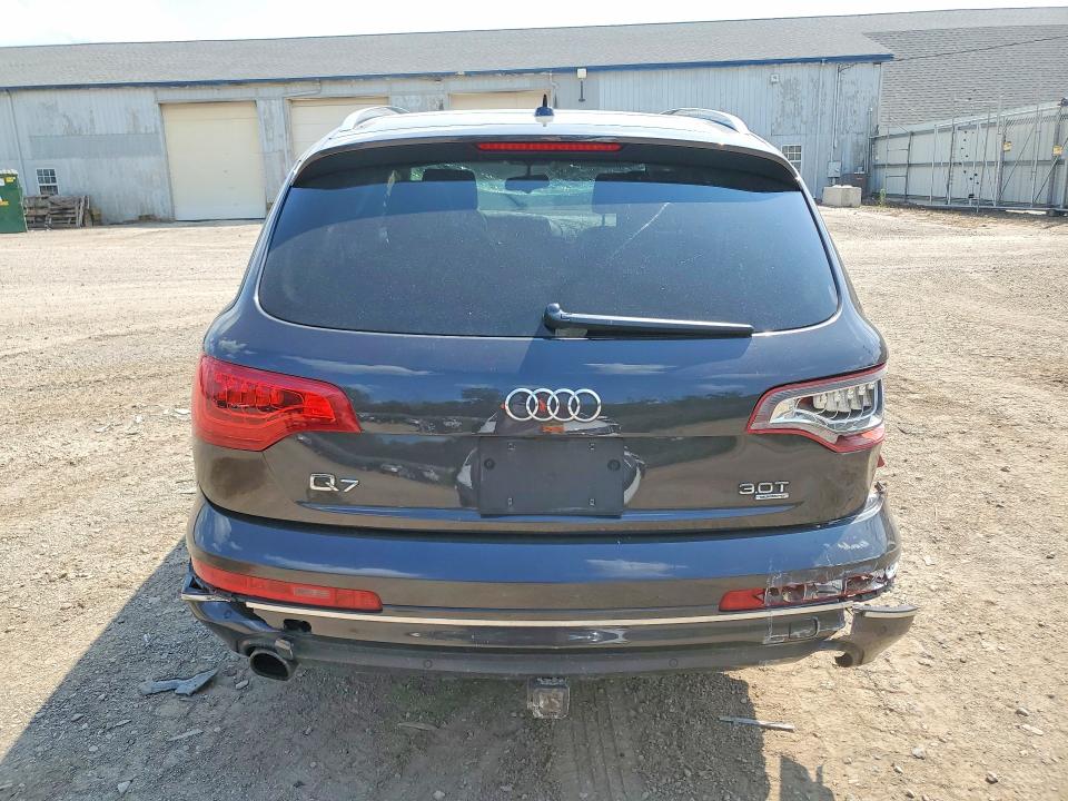 Продажа на аукционе авто 2015 Audi Q7, vin: WA1LGAFE6FD018225, номер лота: 63350956