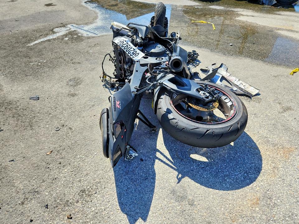Продажа на аукционе авто 2006 Suzuki Gsx-r1000, vin: JS1GT76A762107424, номер лота: 66209296