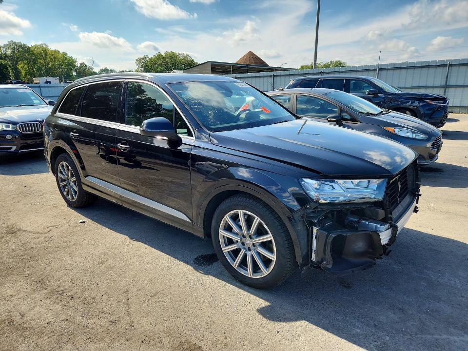 Aukcja sprzedaży 2018 Audi Q7, vin: WA1VAAF7XJD050941, numer aukcji: 64947086