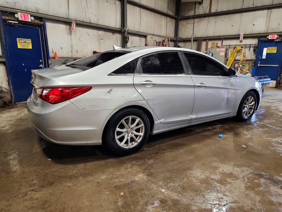 66103116 :رقم المزاد ، 5NPEB4AC7DH796688 vin ، 2013 Hyundai Sonata مزاد بيع