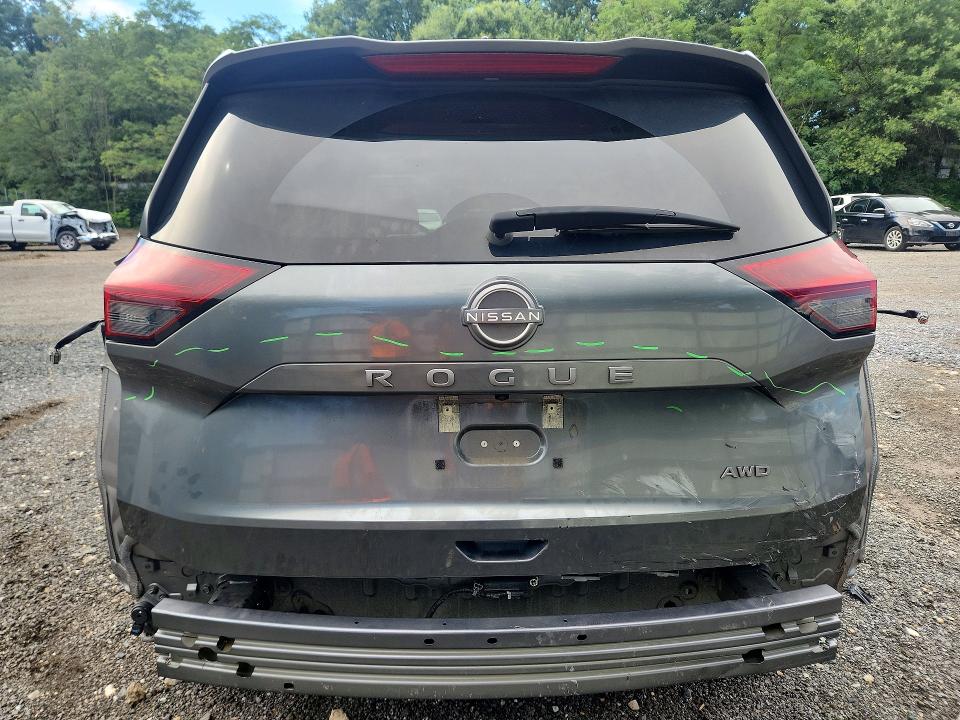 63696616 :رقم المزاد ، 5N1BT3BB9SC812166 vin ، 2025 Nissan Rogue مزاد بيع