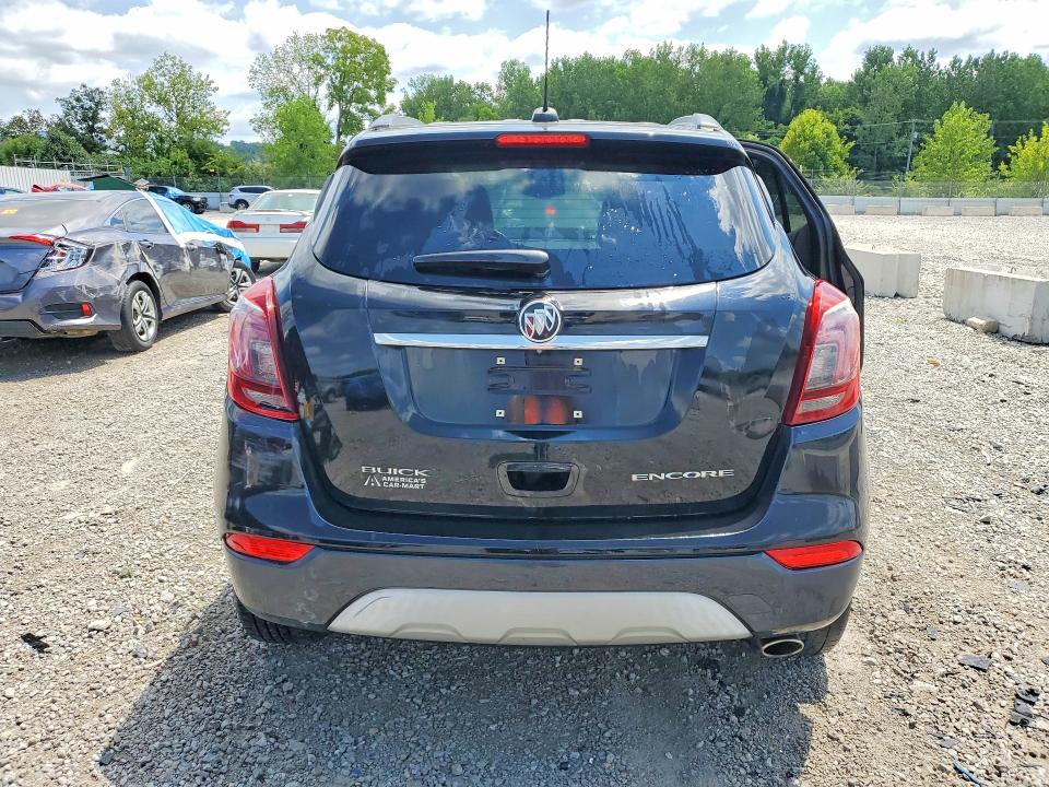 63121086 :رقم المزاد ، KL4CJASB4HB099852 vin ، 2017 Buick Encore مزاد بيع