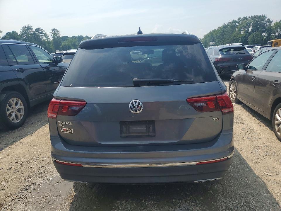 2018 Volkswagen Tiguan მანქანა იყიდება აუქციონზე, vin: 3VV3B7AX2JM024750, აუქციონის ნომერი: 64470986