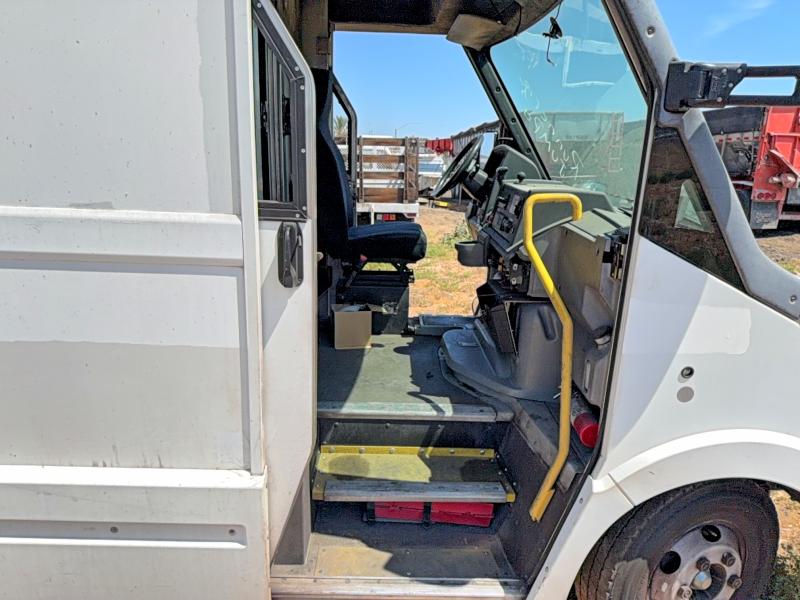 Продажа на аукционе авто 2015 Isuzu Npr, vin: JALB4T179F7W00248, номер лота: 64662596